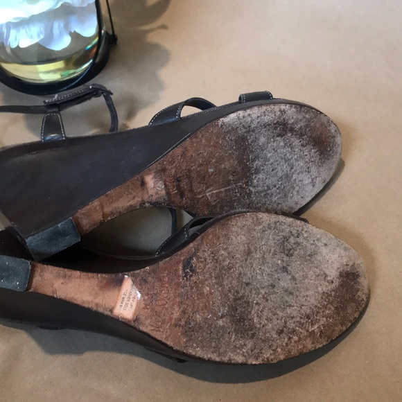 Ann Taylor brown heels - Picture 3 of 3